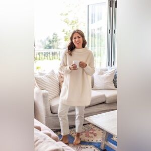Jillian Harris x Joe Fresh | Sammy Tunic Sweater | Size Small | Cream
